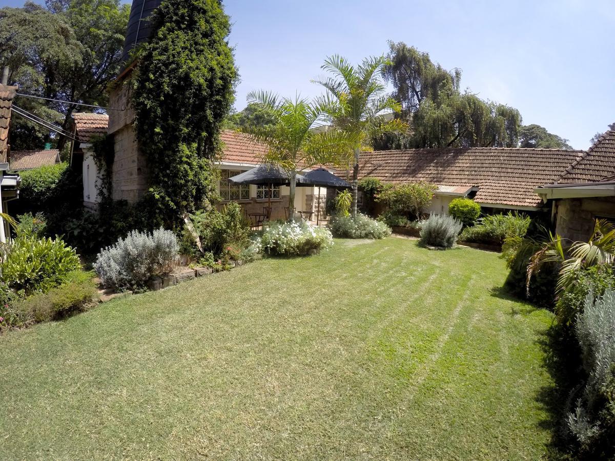 ניירובי Amani Gardens Inn מראה חיצוני תמונה